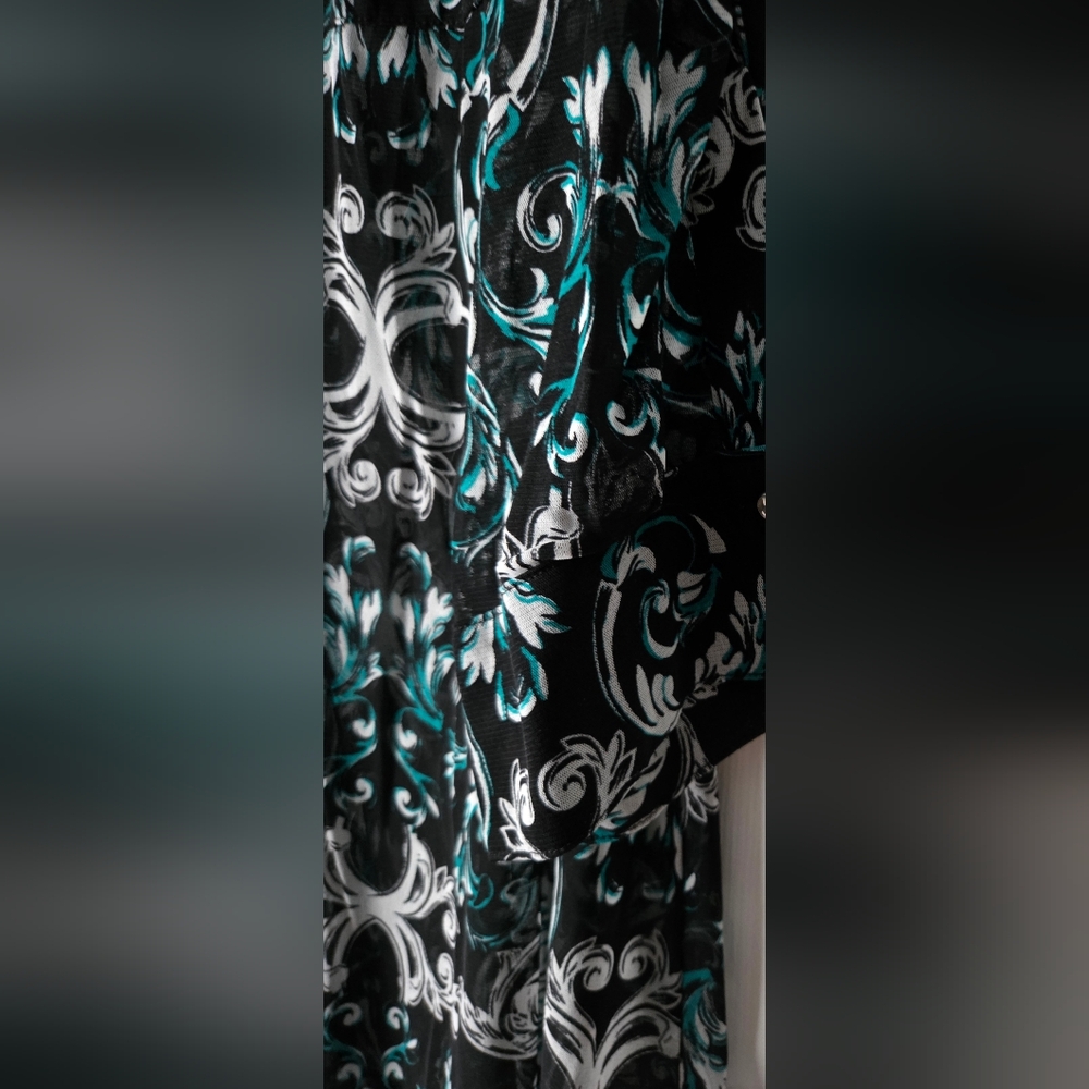 INC International Concepts Sheer Black & Teal Top Size 3X. Excellent Condition. - Picture 6 of 11